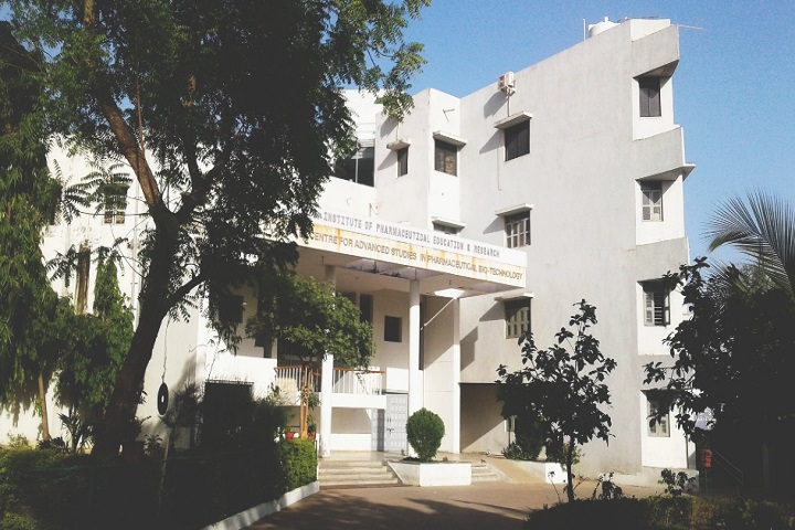 https://cache.careers360.mobi/media/colleges/social-media/media-gallery/27597/2020/10/8/Campus View of Shri Maneklal M Patel Institute of Sciences and Research Gandhinagar_Campus-View.jpg